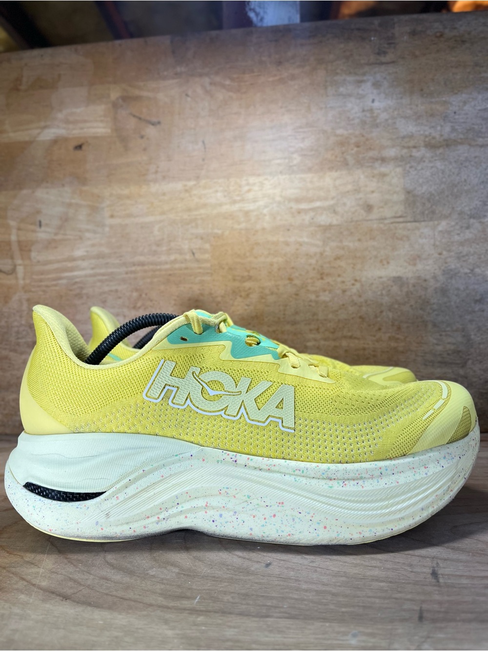 Hoka One One Skyward X Mens Size 11.5 Running Shoes Sneakers Lemonade Sunlight